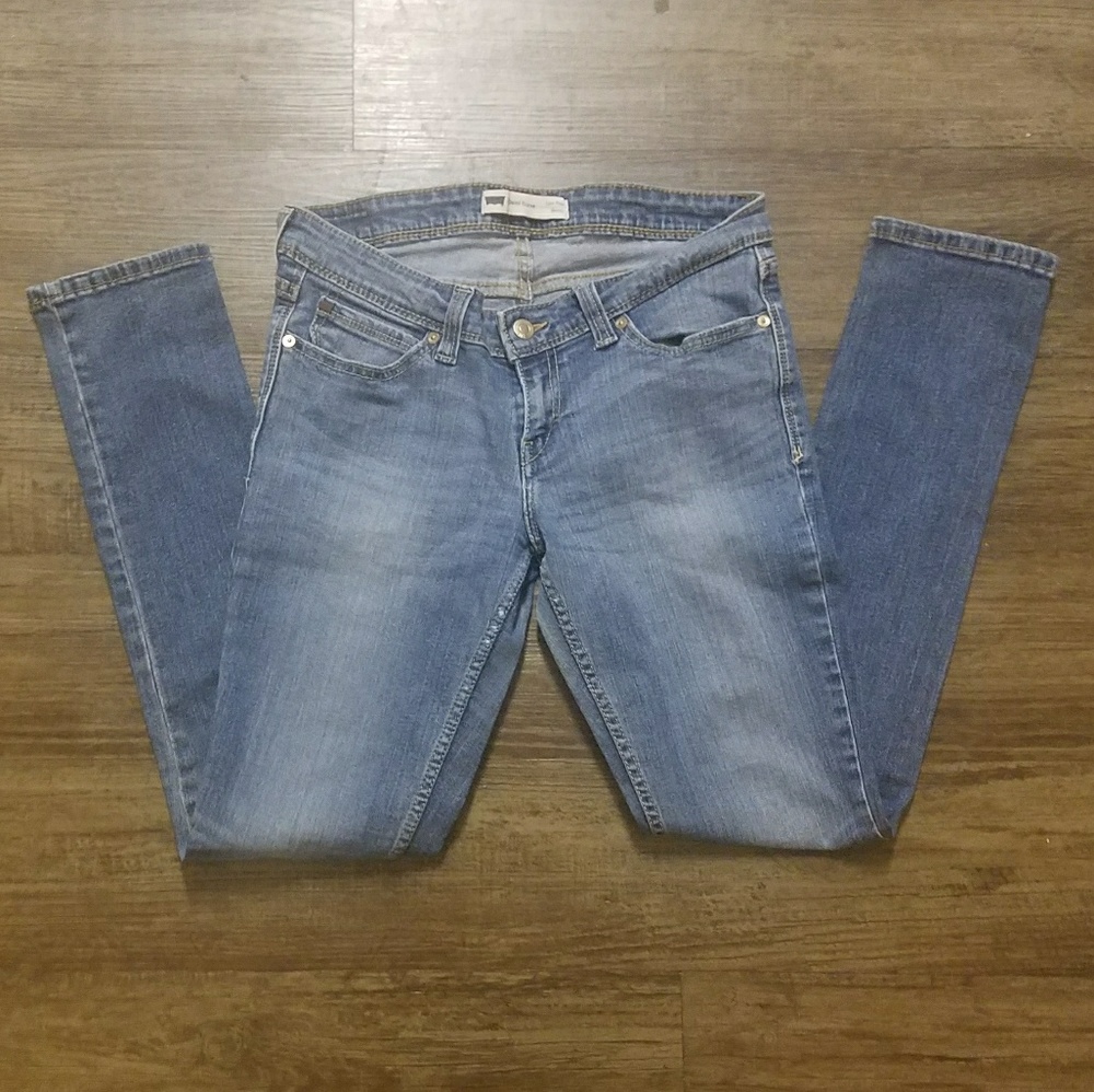 Levi's Jeans Demi Curve Size W 29 L 32